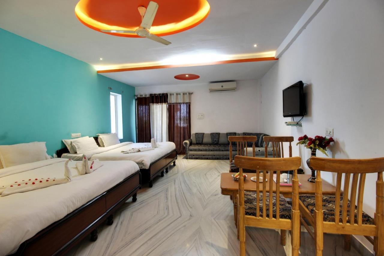 Nāthdwāra Times Raj Mahal Hotel المظهر الخارجي الصورة
